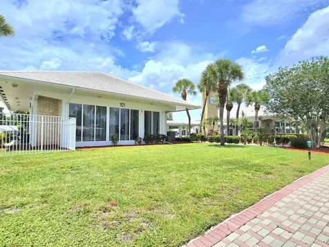 2501 W Golf Boulevard Pompano Beach FL 33064