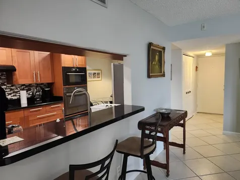 450 Egret Circle Delray Beach FL 33444