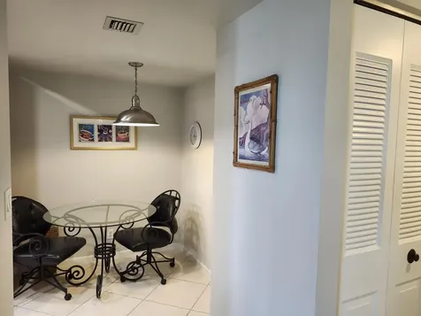 450 Egret Circle Delray Beach FL 33444