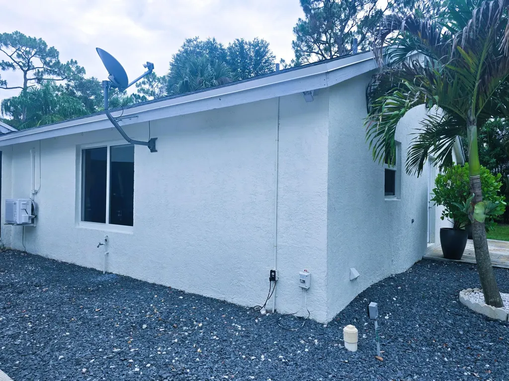 17224 90th Street N Loxahatchee FL 33470