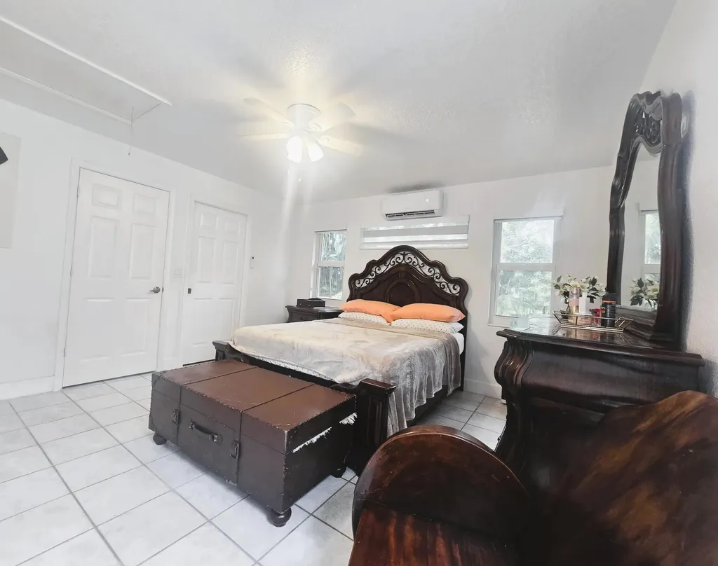17224 90th Street N Loxahatchee FL 33470