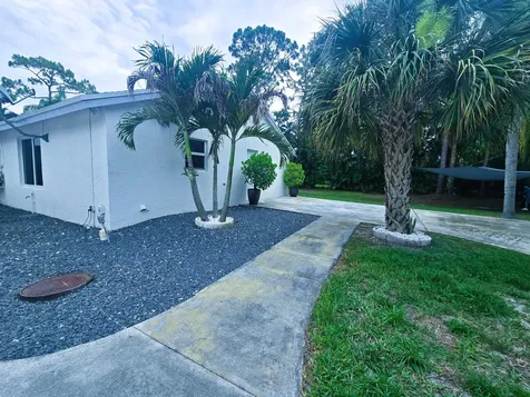 17224 90th Street N Loxahatchee FL 33470