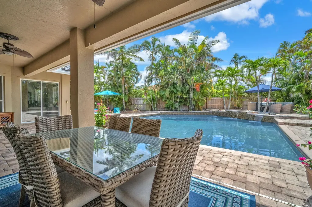 4538 Danielson Drive Wellington FL 33467