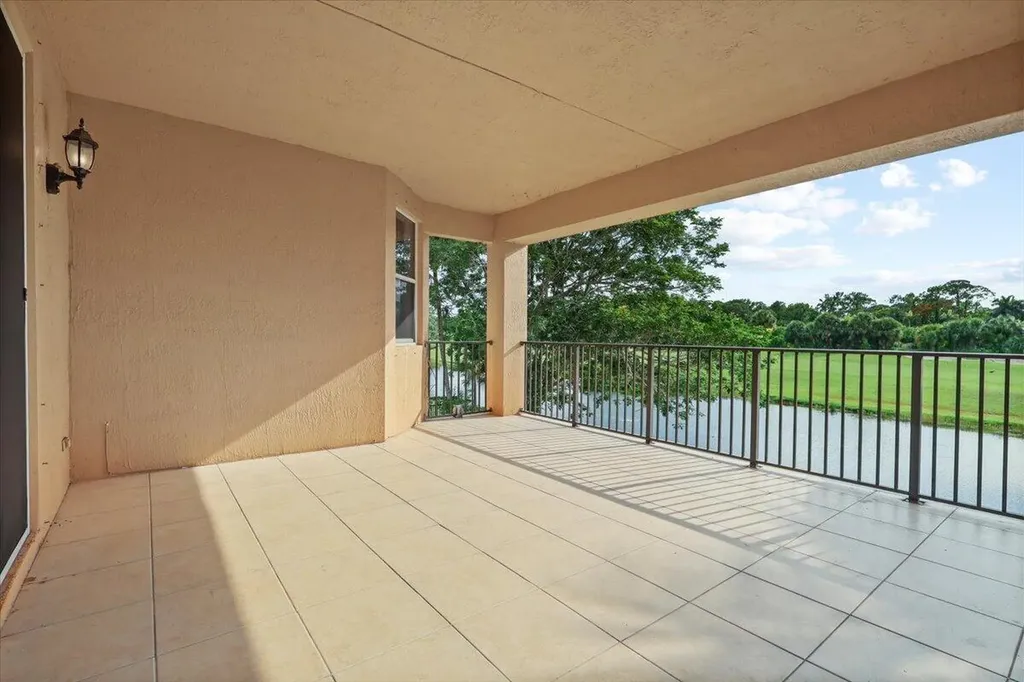 1831 Waldorf Drive Royal Palm Beach FL 33411