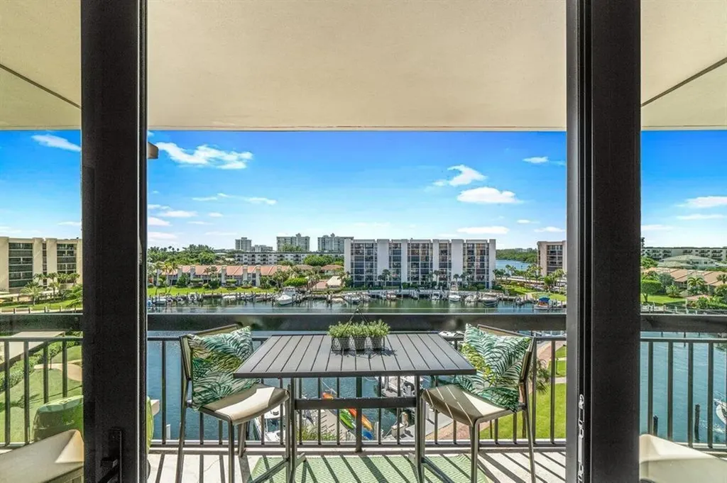 2707 N Ocean Boulevard Boca Raton FL 33431