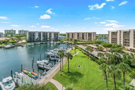 2707 N Ocean Boulevard Boca Raton FL 33431