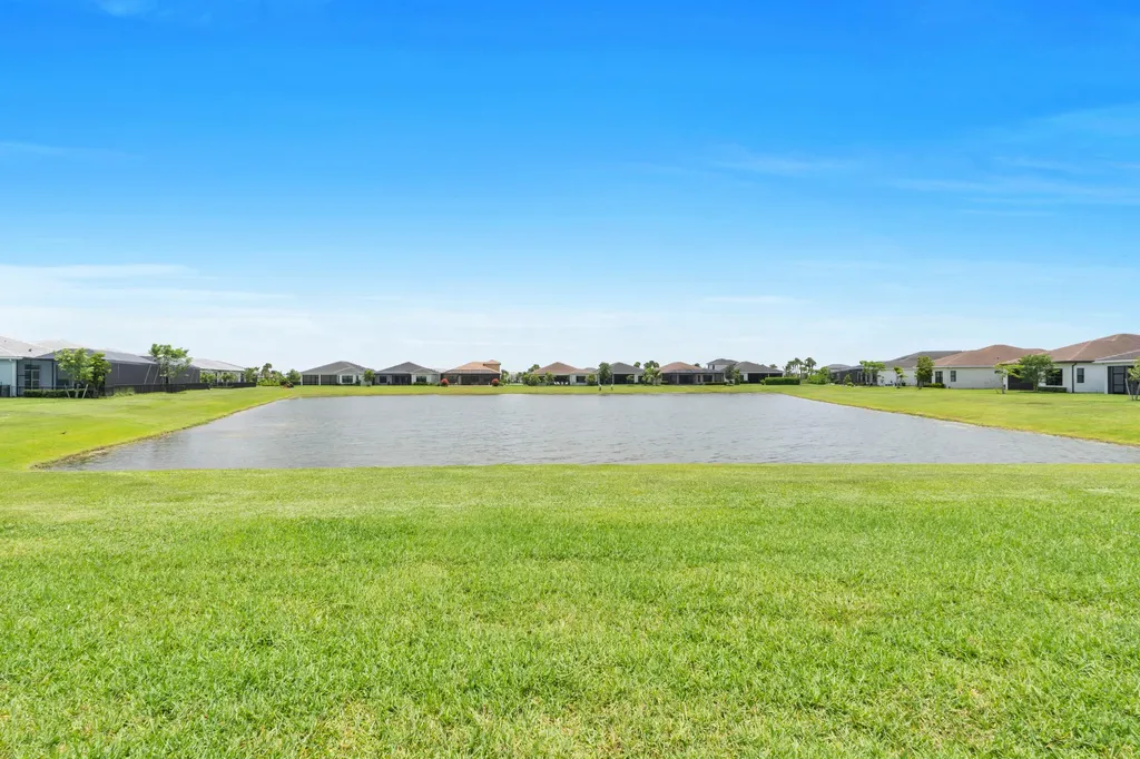 5357 Saint Armands Way Westlake FL 33470