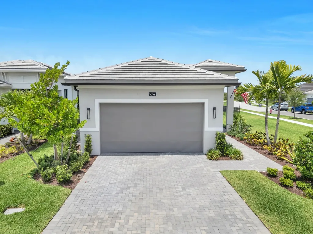 5357 Saint Armands Way Westlake FL 33470