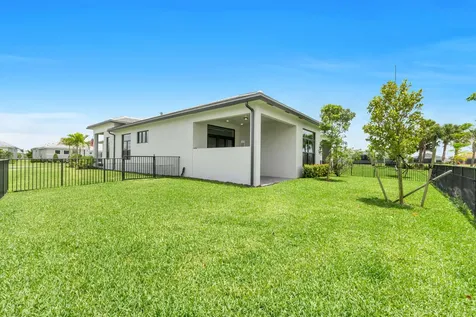 5357 Saint Armands Way Westlake FL 33470
