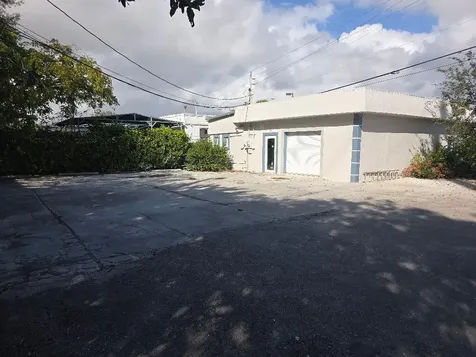 3311 N Dixie Highway Pompano Beach FL 33064