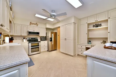 129 Alhambra Place West Palm Beach FL 33405
