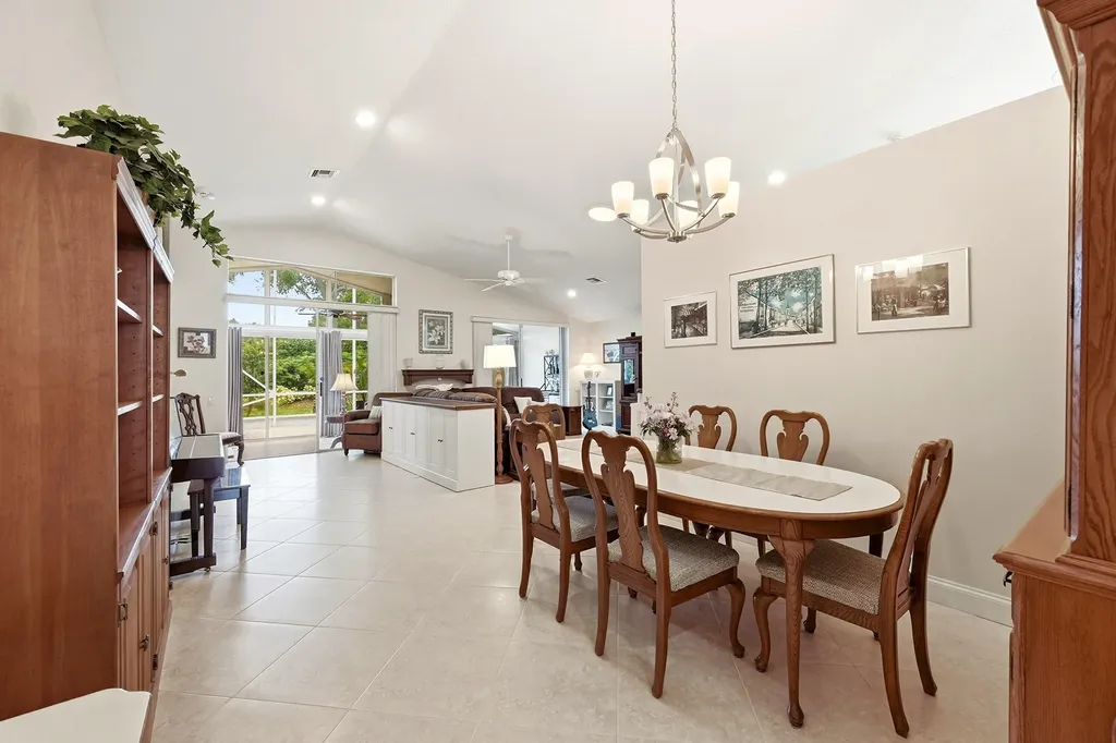 5081 Glenville Drive Boynton Beach FL 33437