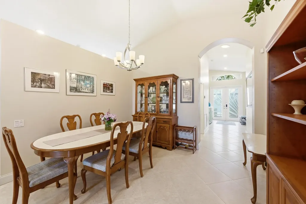5081 Glenville Drive Boynton Beach FL 33437