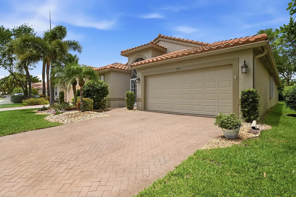 5081 Glenville Drive Boynton Beach FL 33437
