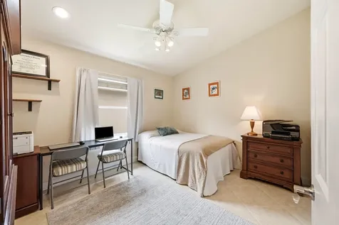 5081 Glenville Drive Boynton Beach FL 33437