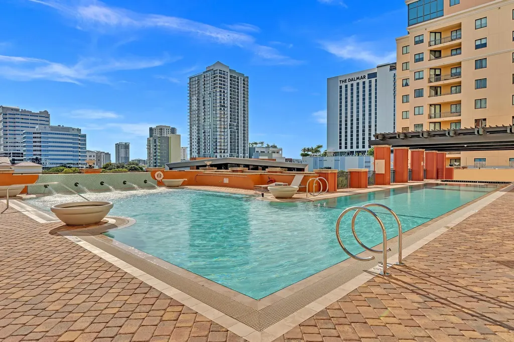 110 N Federal Highway Fort Lauderdale FL 33301