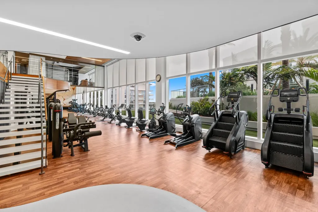 200 SE Mizner Boulevard Boca Raton FL 33432
