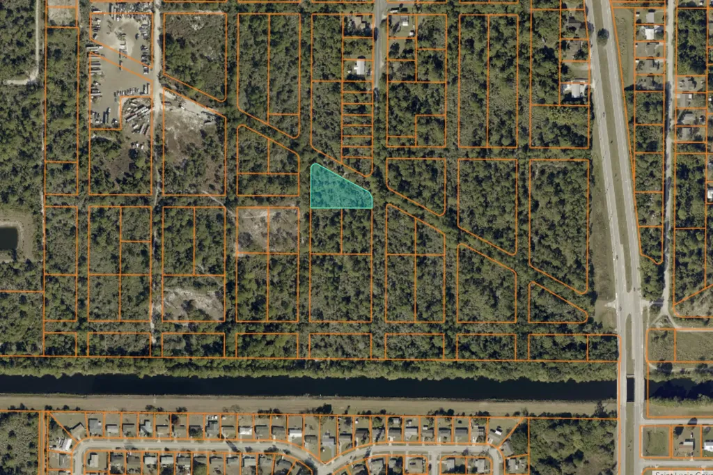 -- Tampa Trail Fort Pierce FL 34946