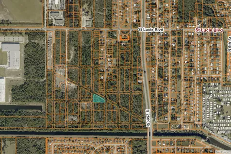-- Tampa Trail Fort Pierce FL 34946
