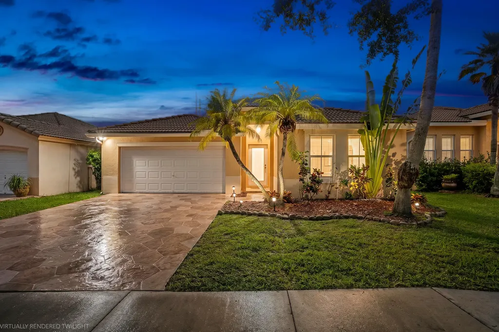 376 E Royal Cove Circle Davie FL 33325