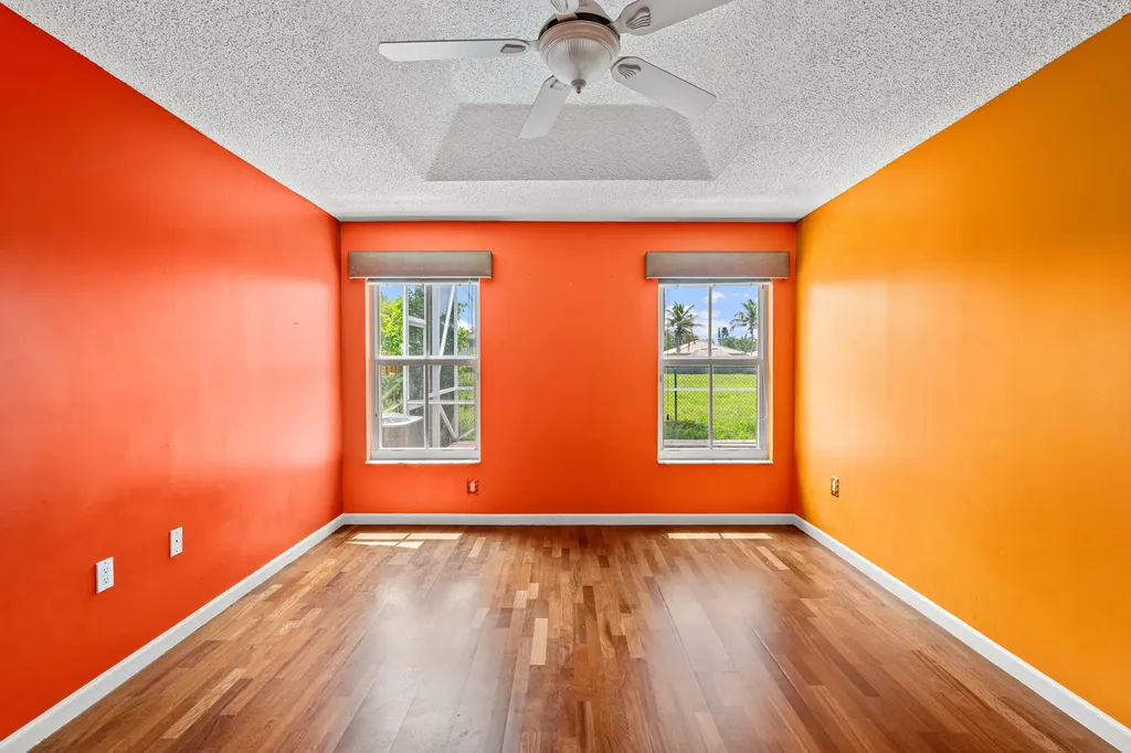 376 E Royal Cove Circle Davie FL 33325