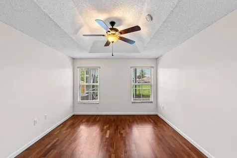 376 E Royal Cove Circle Davie FL 33325