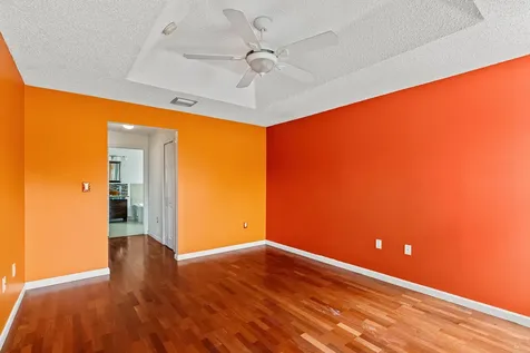 376 E Royal Cove Circle Davie FL 33325