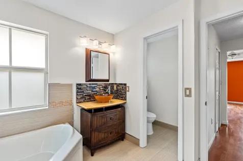 376 E Royal Cove Circle Davie FL 33325