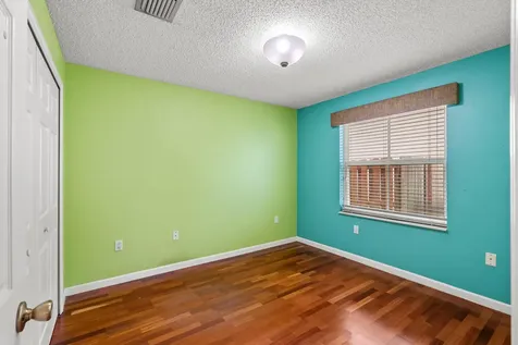 376 E Royal Cove Circle Davie FL 33325