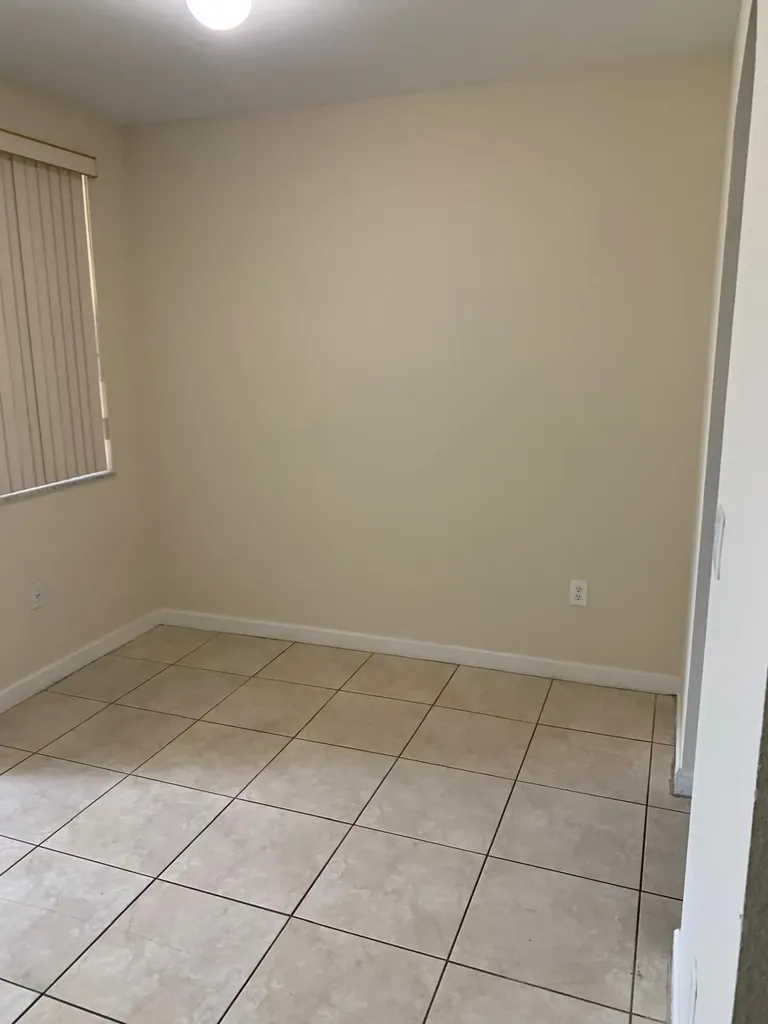 1650 NE 33 Road Homestead FL 33033