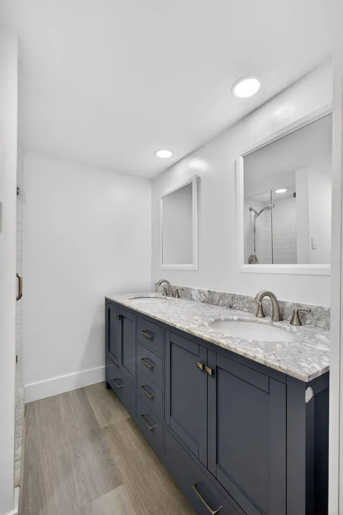 246 Charter Way West Palm Beach FL 33407