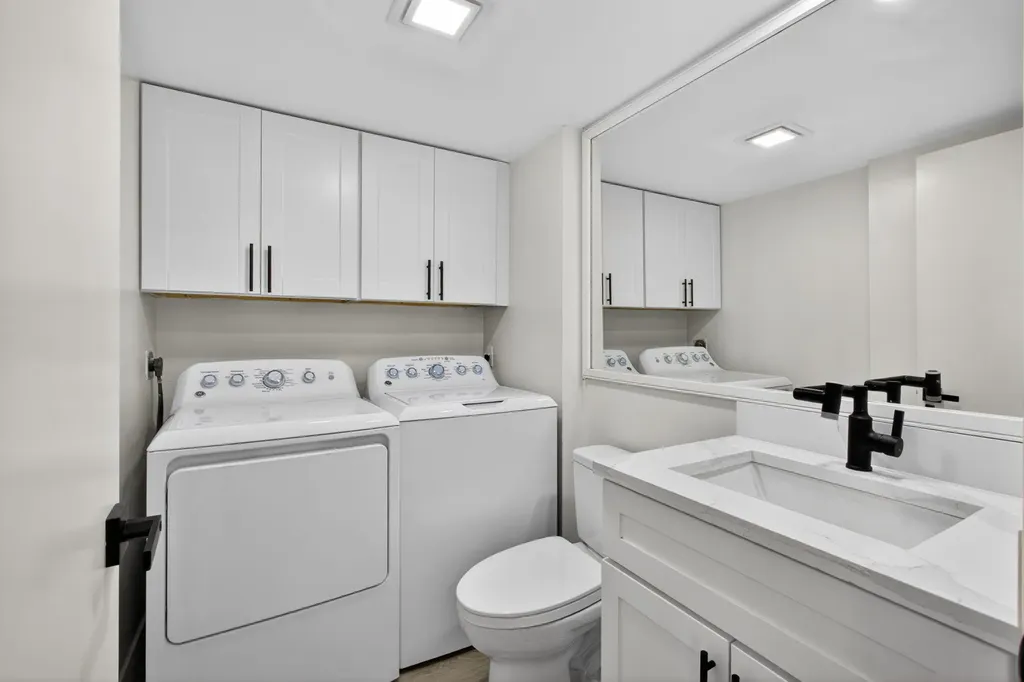246 Charter Way West Palm Beach FL 33407