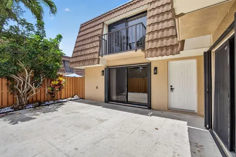 246 Charter Way West Palm Beach FL 33407