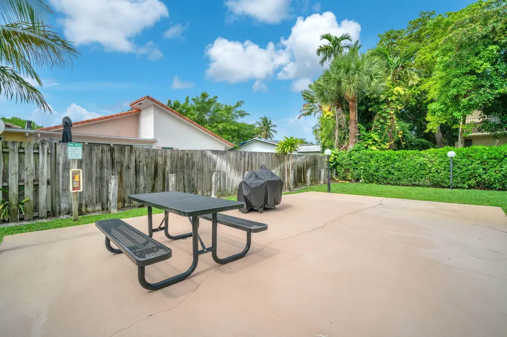 8900 W Sample Road Coral Springs FL 33065