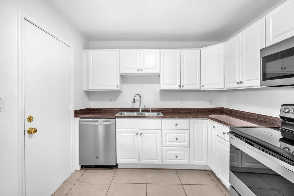 8900 W Sample Road Coral Springs FL 33065