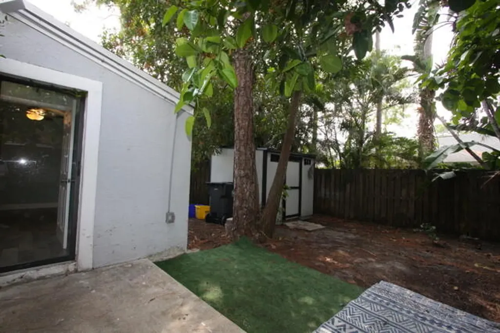 1141 Goldenrod Road Wellington FL 33414