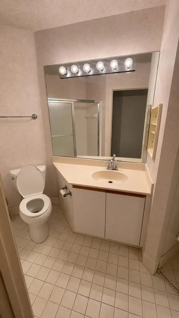 5250 Europa Drive Boynton Beach FL 33437