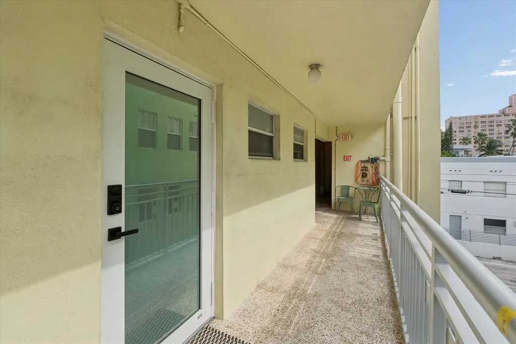 851 Meridian Avenue Miami Beach FL 33139