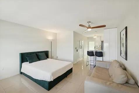 851 Meridian Avenue Miami Beach FL 33139