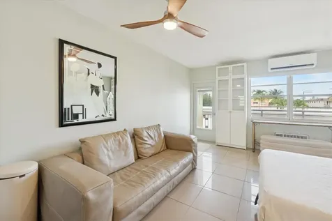 851 Meridian Avenue Miami Beach FL 33139