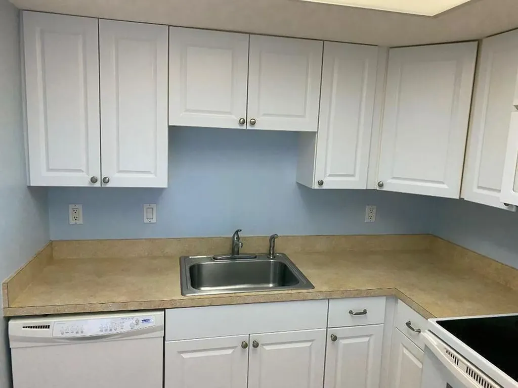 120 Wettaw Lane North Palm Beach FL 33408