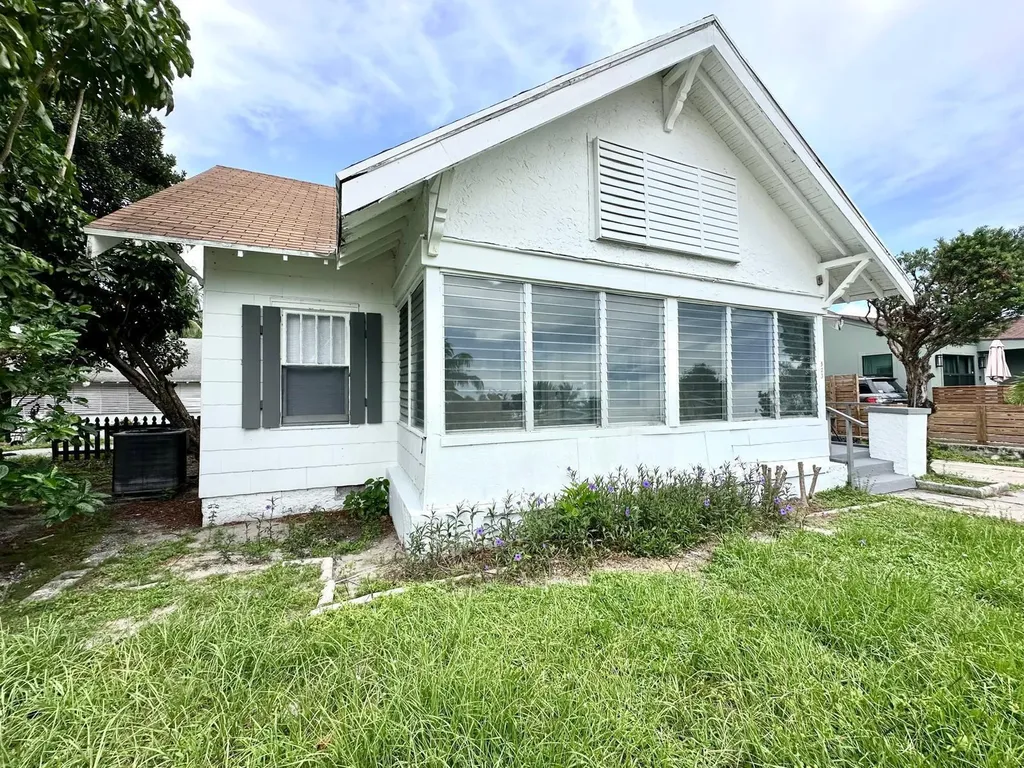 523 Valley Forge Road West Palm Beach FL 33405