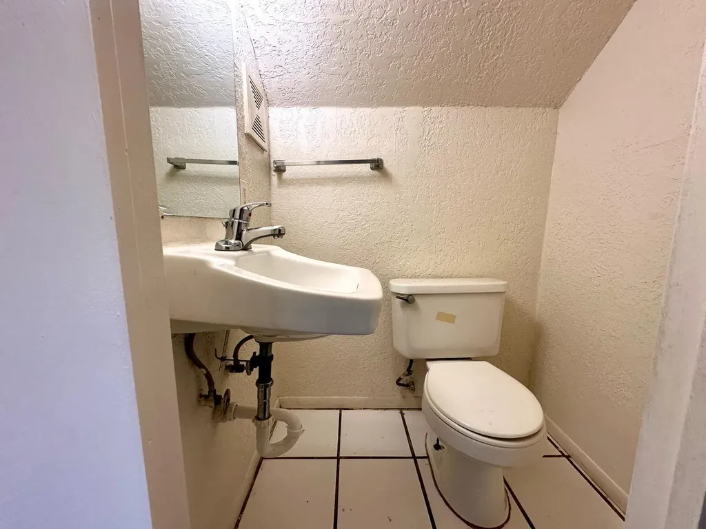 523 Valley Forge Road West Palm Beach FL 33405