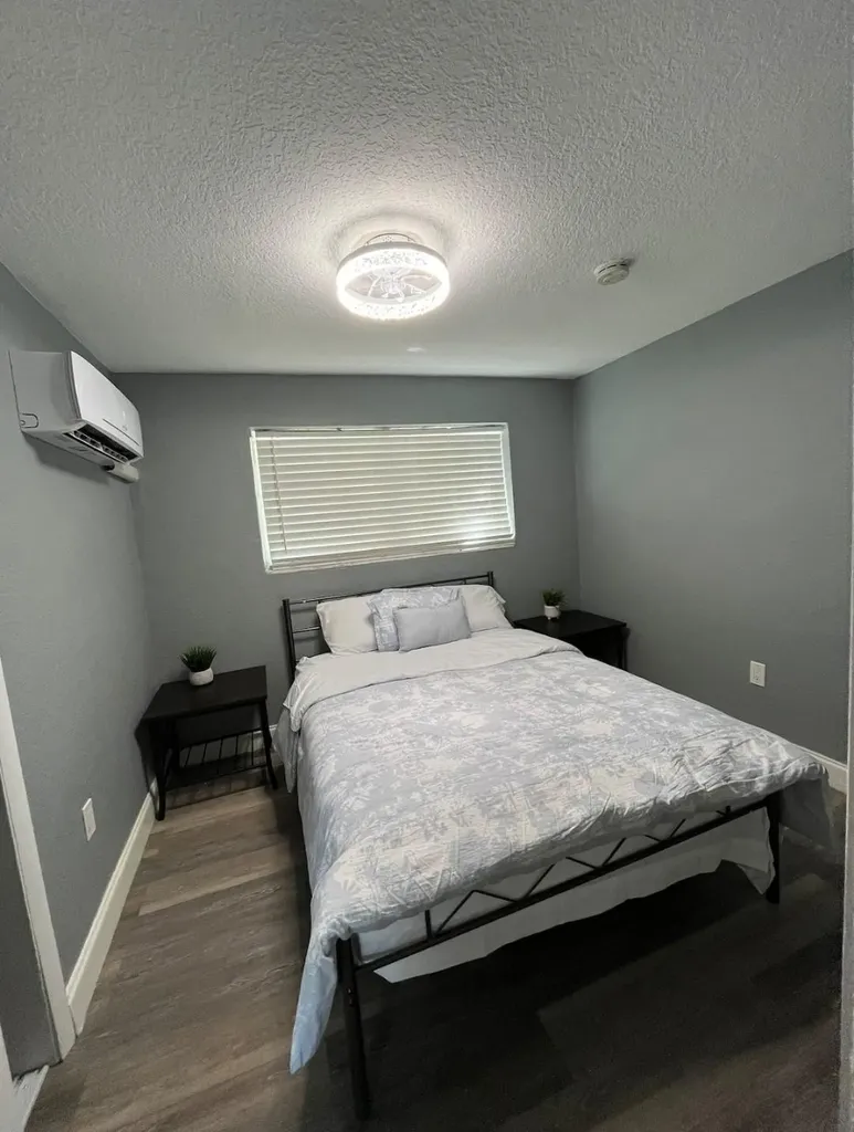740 SW 10th Street Pompano Beach FL 33060