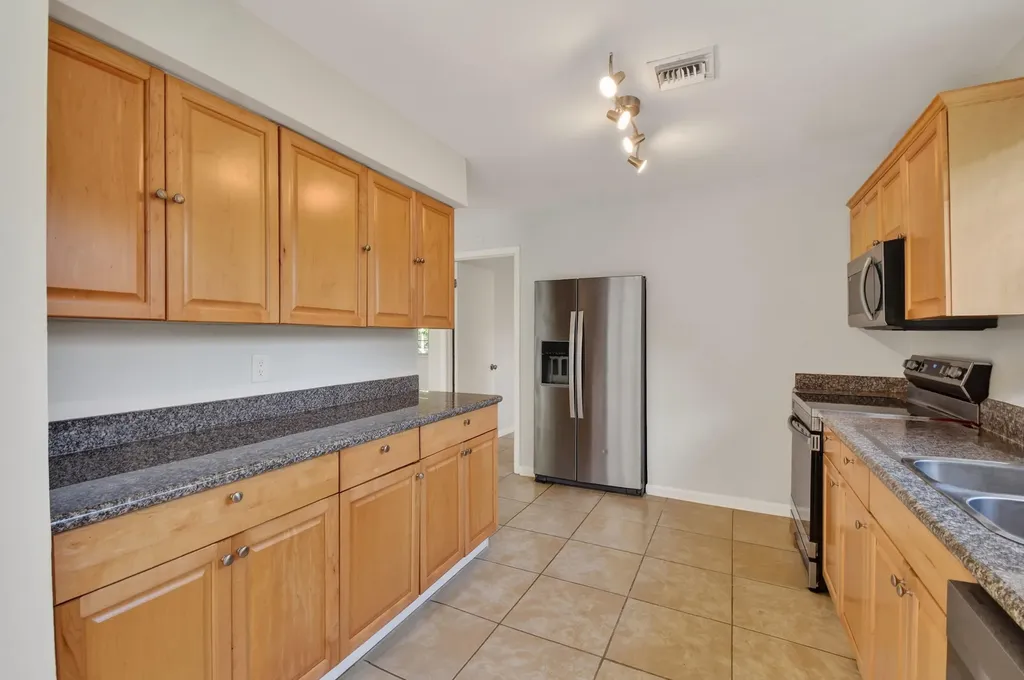 1317 Willow Road West Palm Beach FL 33406