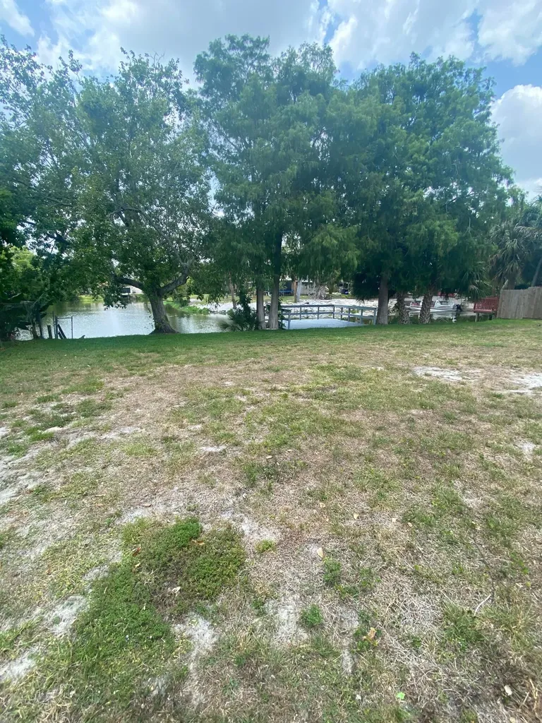 1317 Willow Road West Palm Beach FL 33406