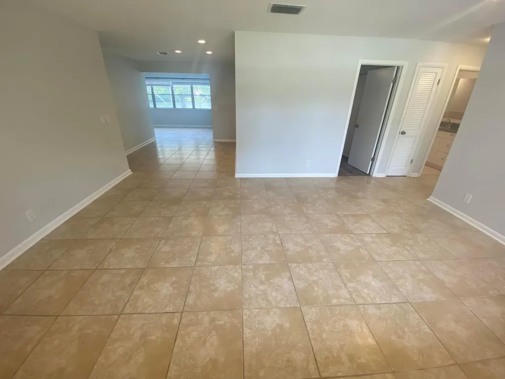1317 Willow Road West Palm Beach FL 33406