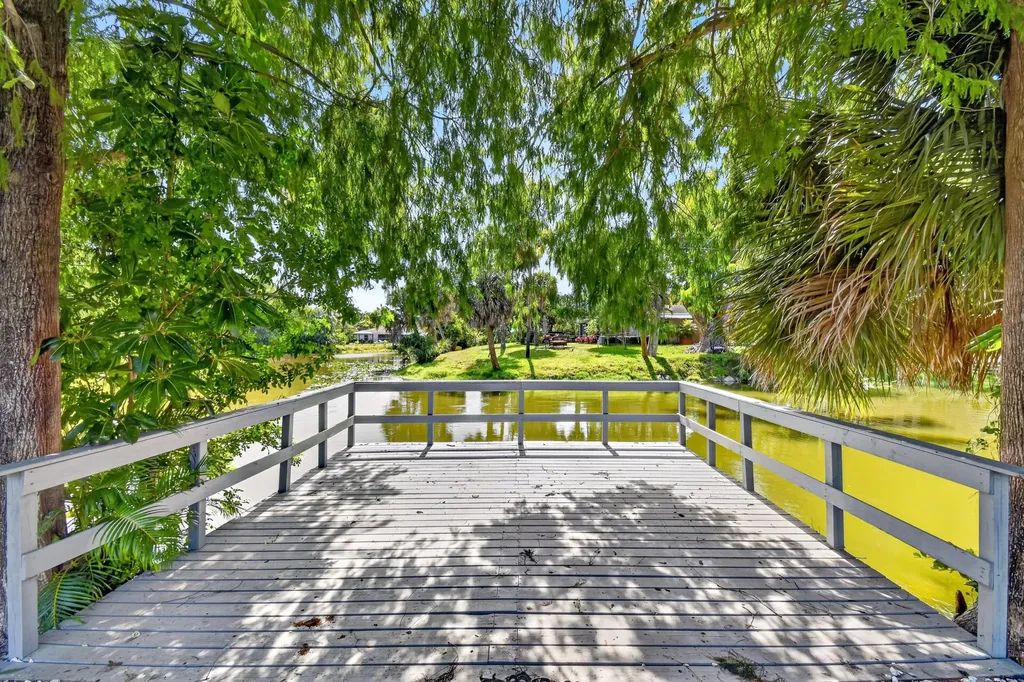 1317 Willow Road West Palm Beach FL 33406