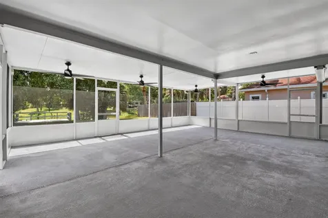 1317 Willow Road West Palm Beach FL 33406