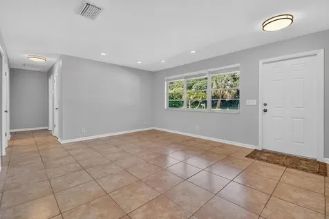 1317 Willow Road West Palm Beach FL 33406